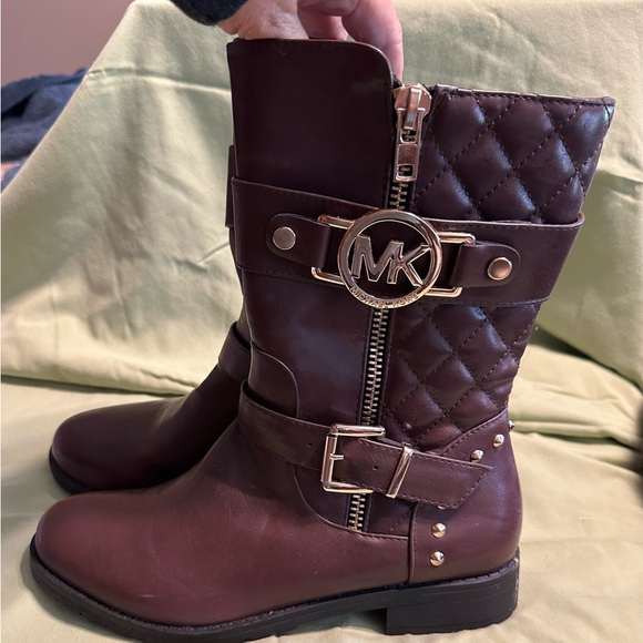 Michael KORS Studded Boots - Picture 3 of 5